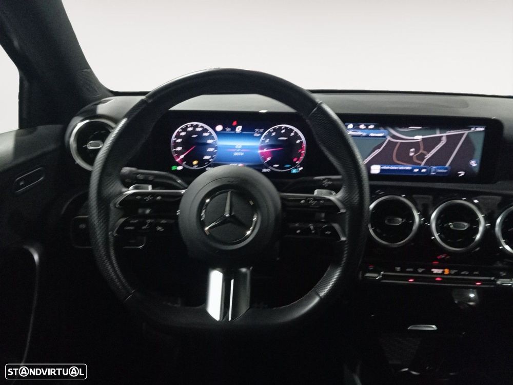Mercedes-Benz A 200 - 12
