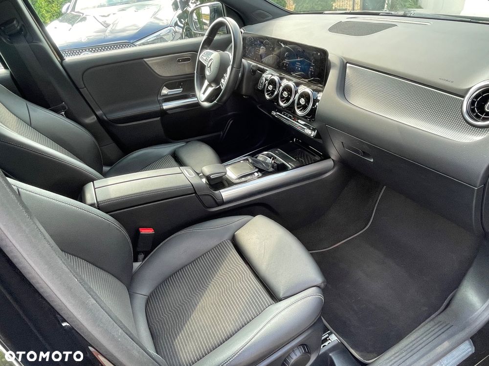 Mercedes-Benz GLA 200 7G-DCT Edition 1 - 9
