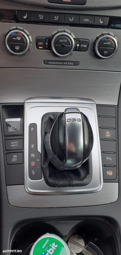 Volkswagen Passat - 7