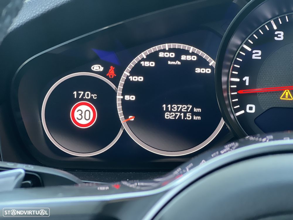 Porsche Cayenne S - 18