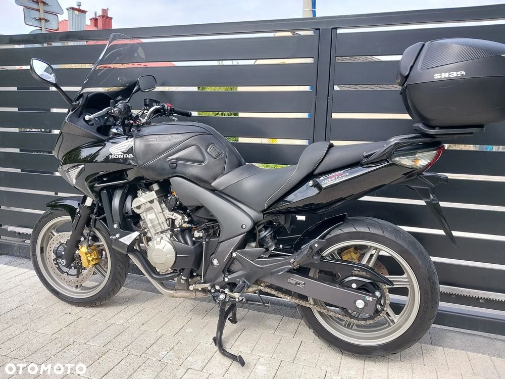 Honda CBF - 4