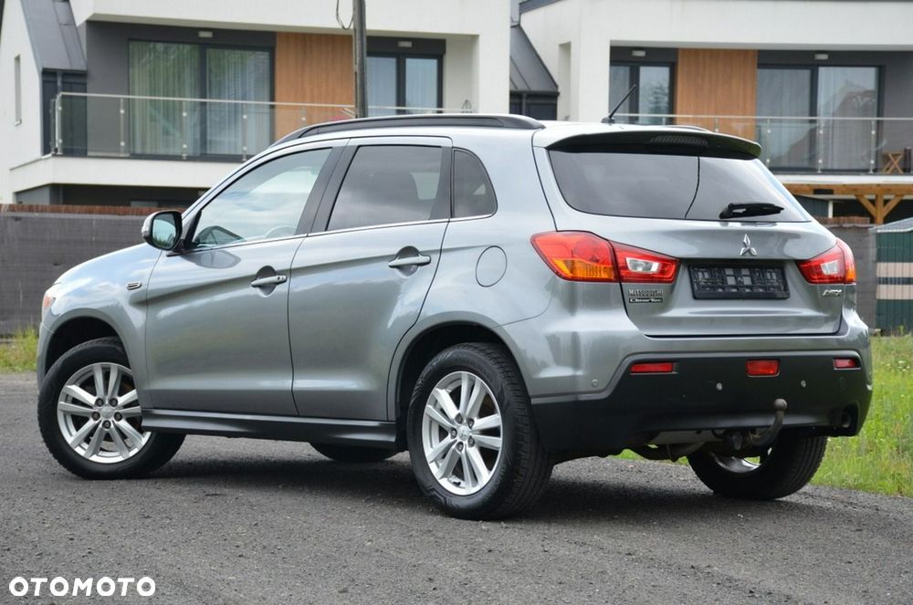 Mitsubishi ASX - 8