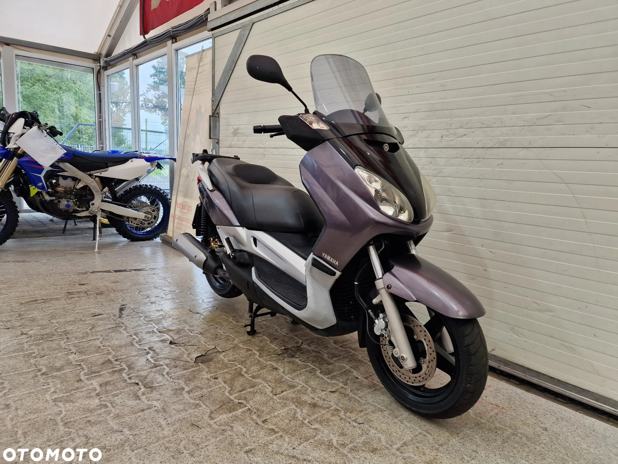 Yamaha X-max - 18