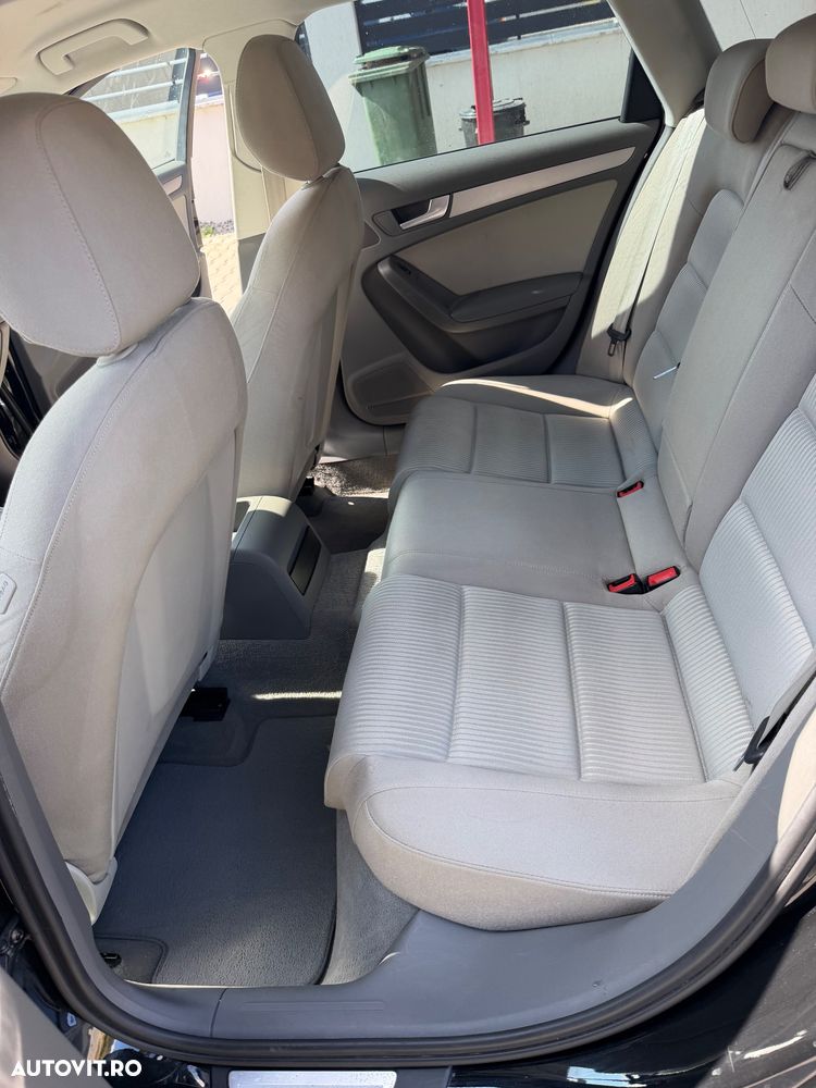 Audi A4 Limuzina 2.0 TDI B8 - 16