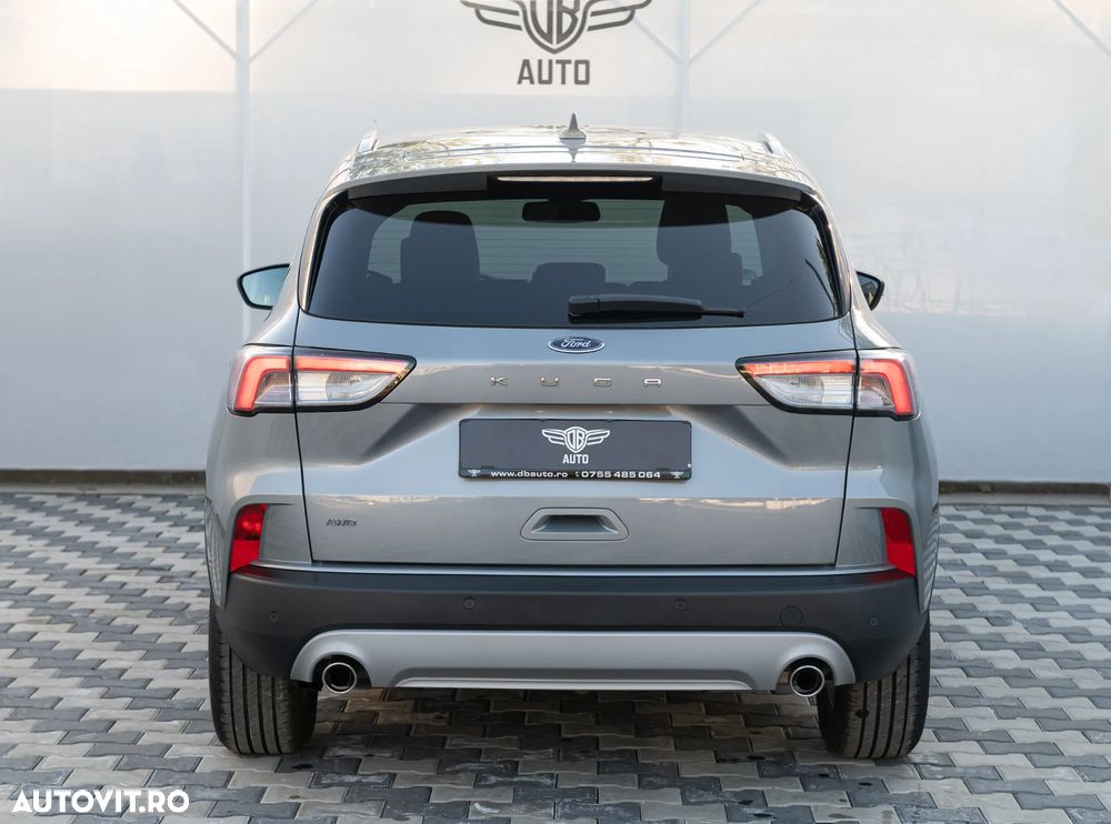Ford Kuga - 4
