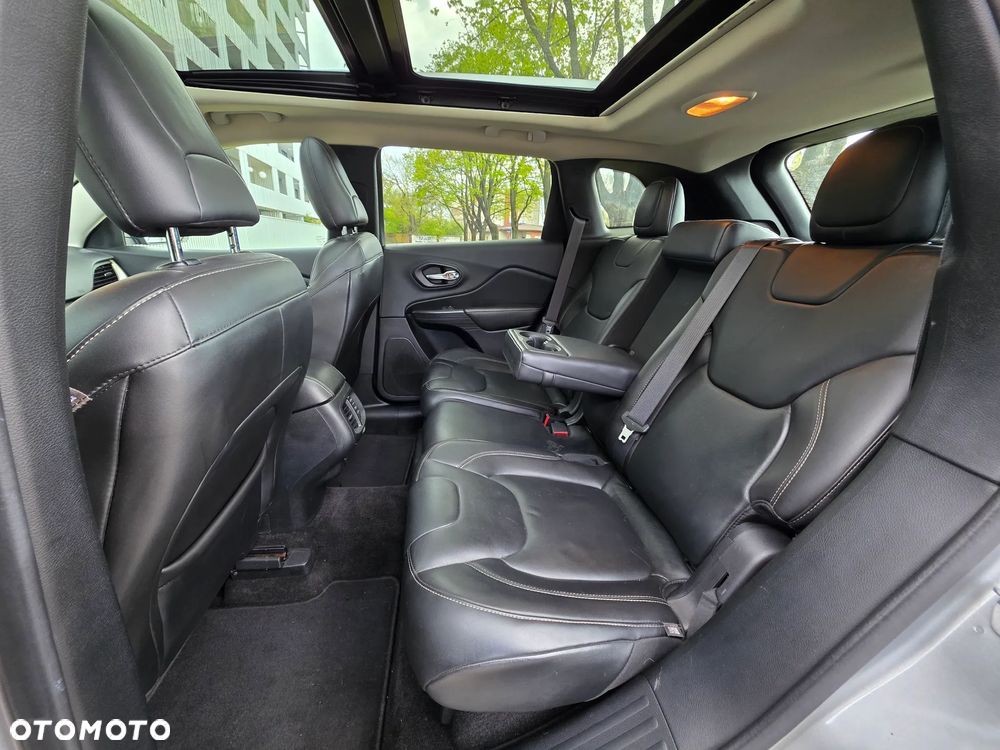 Jeep Cherokee 3.2 V6 Pentastar Active Drive I Automatik Limited - 24