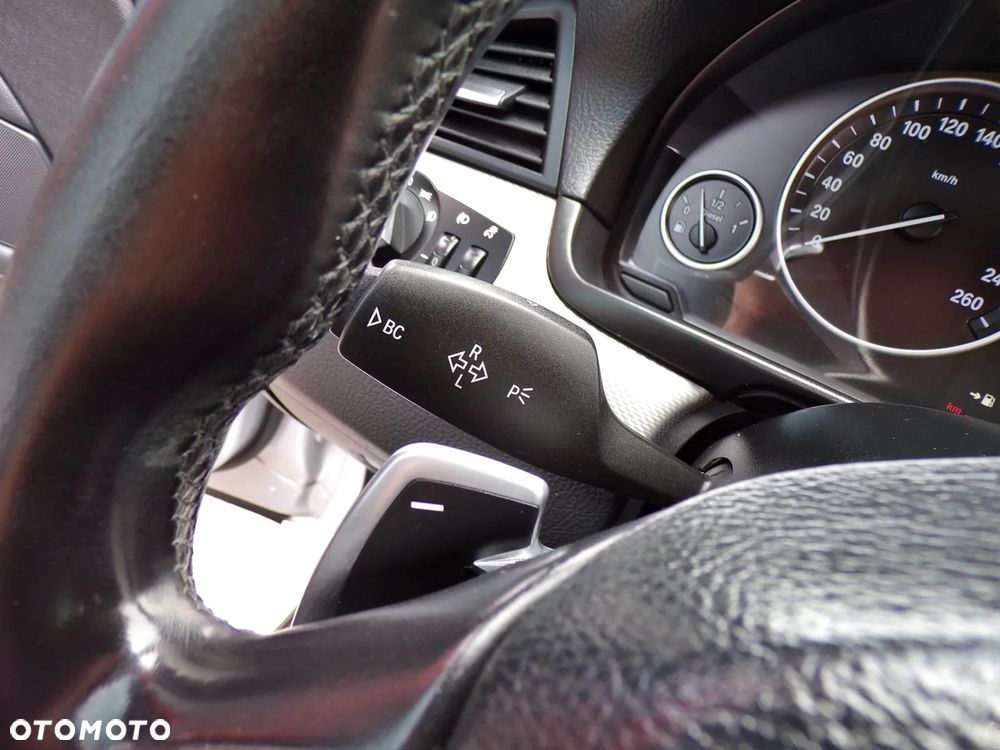 BMW Seria 5 520d Edition Fleet Sport - 18