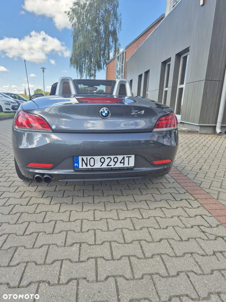 BMW Z4 sDrive28i - 13