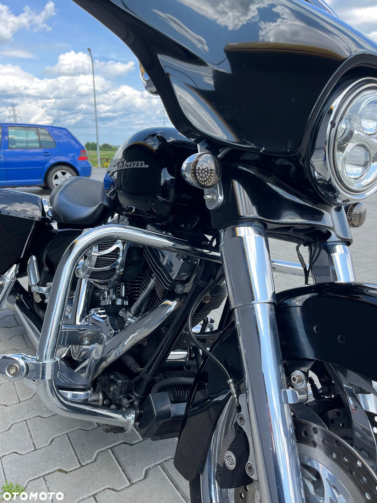 Harley-Davidson Touring Street Glide - 7