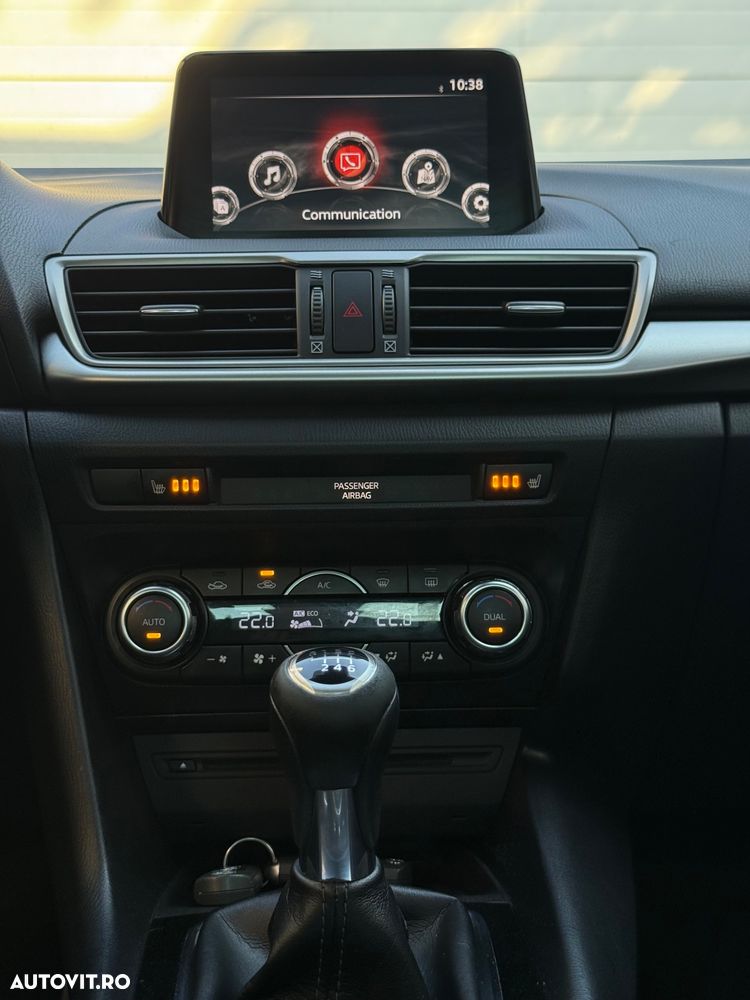 Mazda 3 - 18