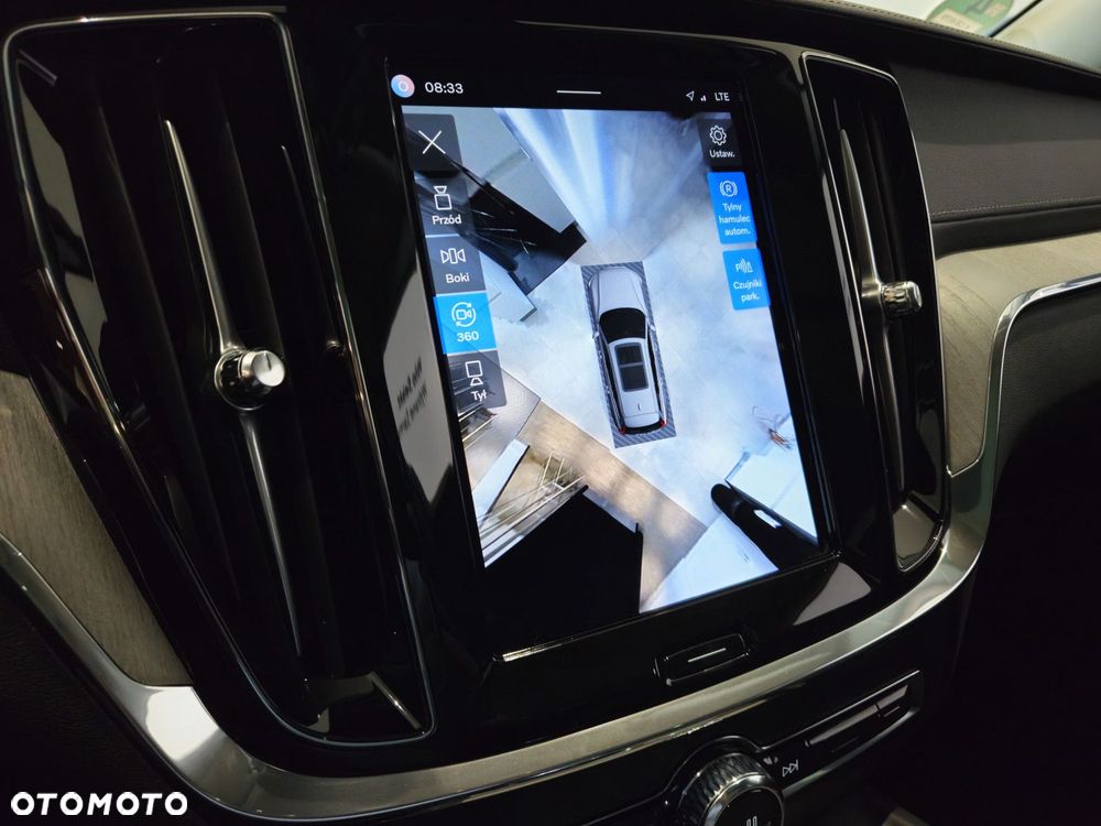 Volvo V60 Cross Country - 26