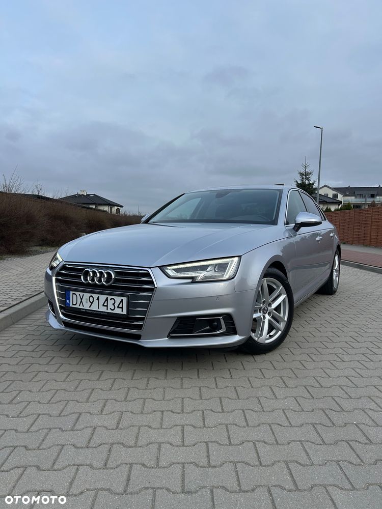 Audi A4 Limousine 40 TFSI - 1