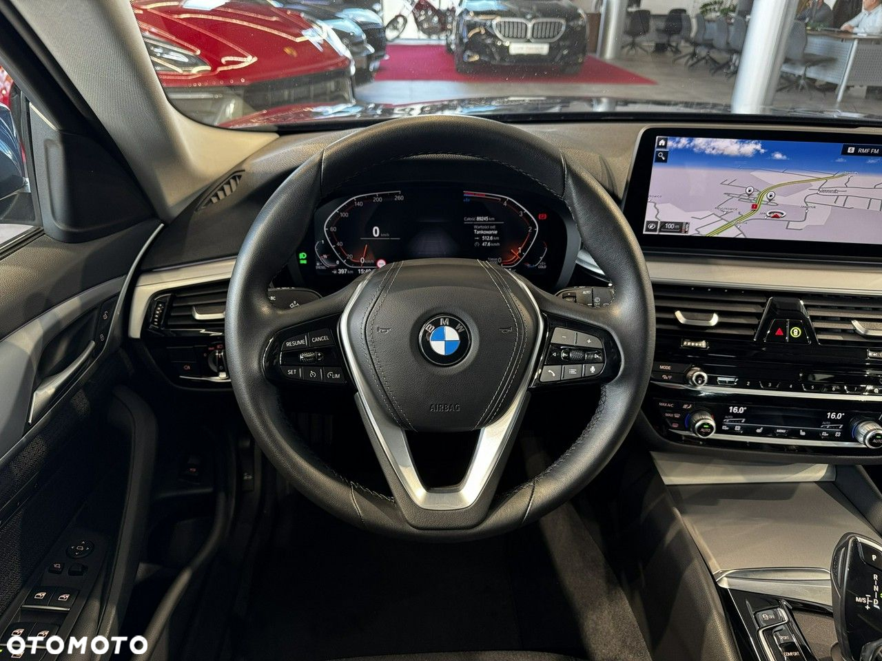 BMW Seria 5 - 23