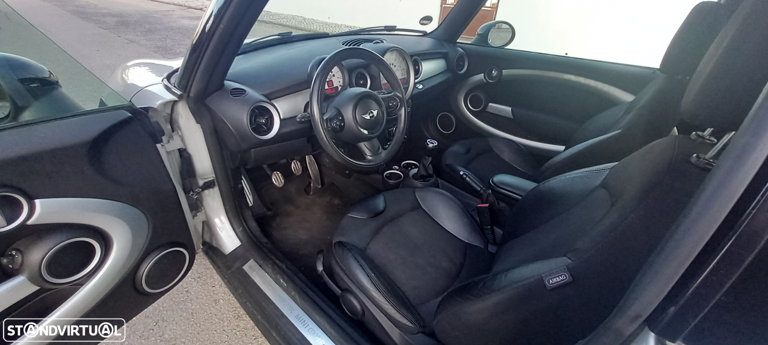 MINI 3 Portas Cooper S - 29