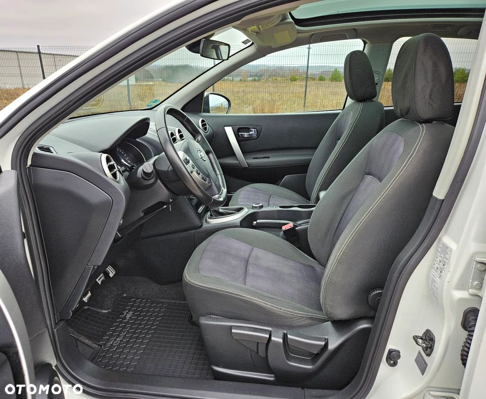 Nissan Qashqai 1.6 dCi 4 x 4 DPF Start/Stop I-Way - 15