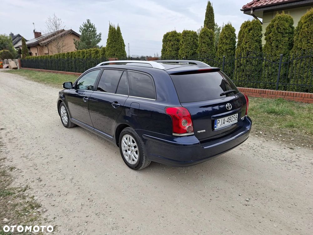 Toyota Avensis 2.0 D-4D Travel - 6
