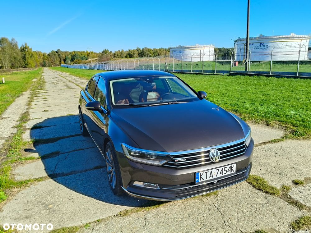 Volkswagen Passat 2.0 TDI Bi-Turbo BMT 4Mot Highline DSG - 8