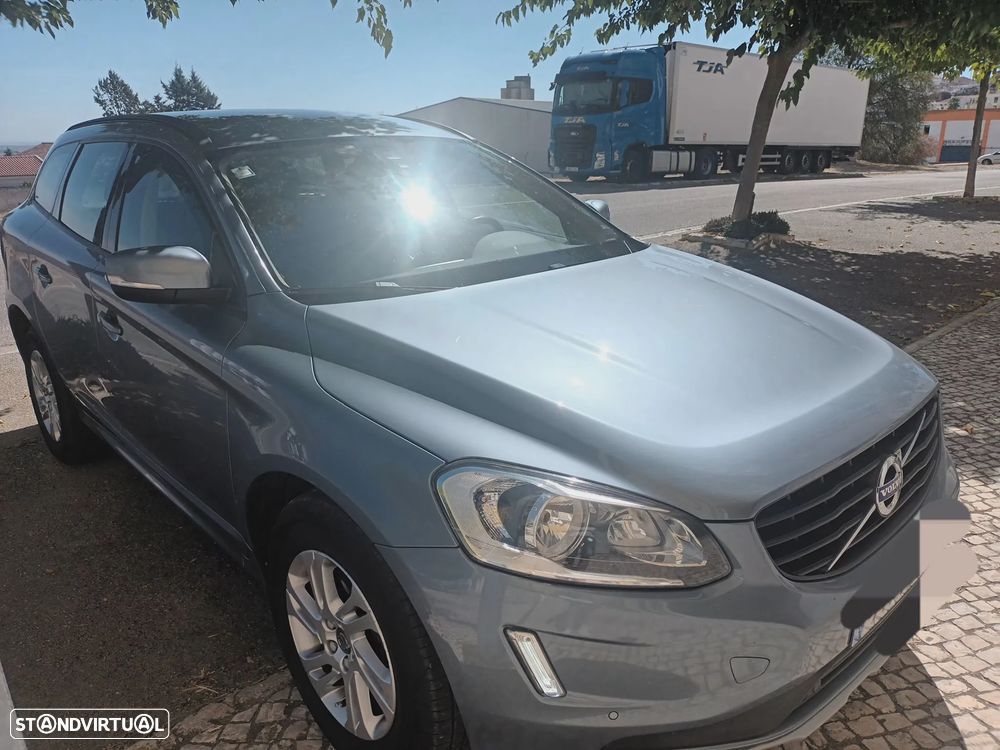 Volvo XC 60 D3 Momentum - 1