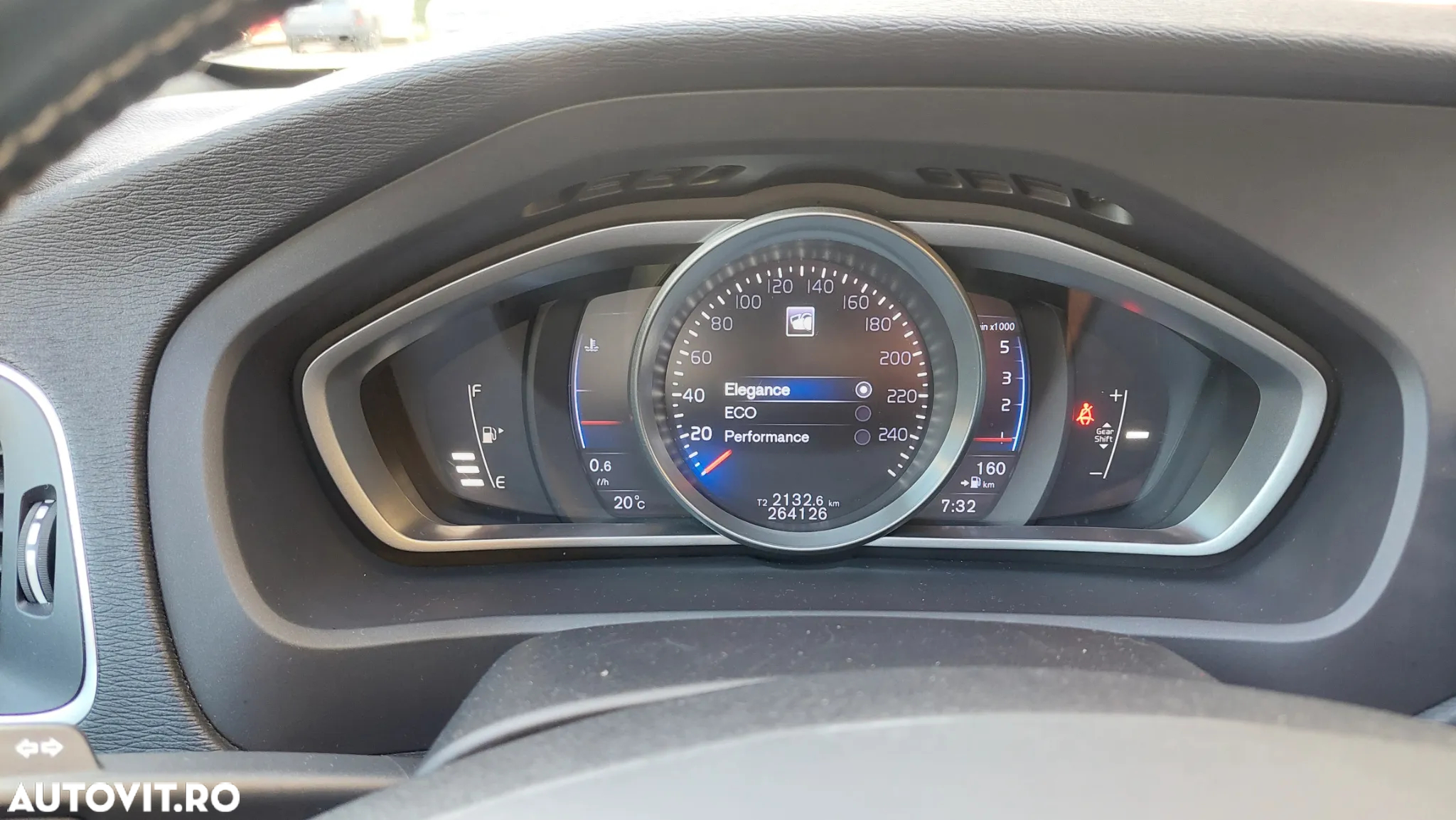 Volvo V40 D2 RDesign - 23
