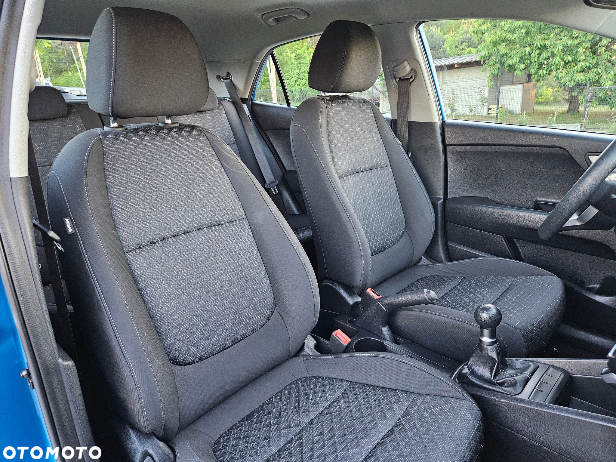 Kia Rio 1.2 M - 13