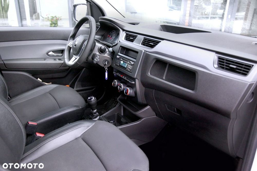 Renault Express - 11