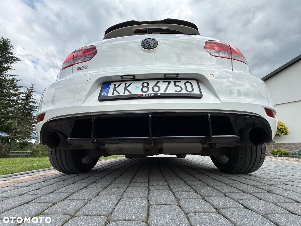 Volkswagen Golf - 33