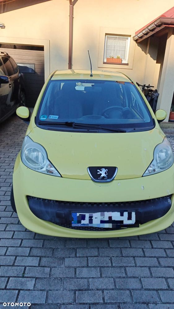 Peugeot 107 2006 photo 3