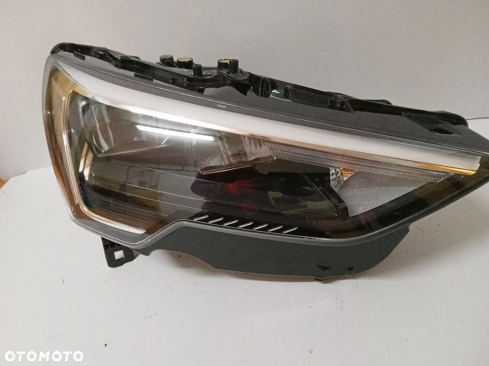 AUDI Q3 II 83A 19- LAMPA LAMPY PRZEDNIE PRZÓD - 3