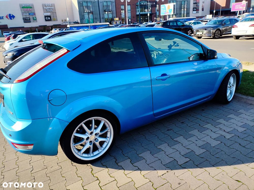 Ford Focus 1.6 TDCi DPF Ambiente - 3