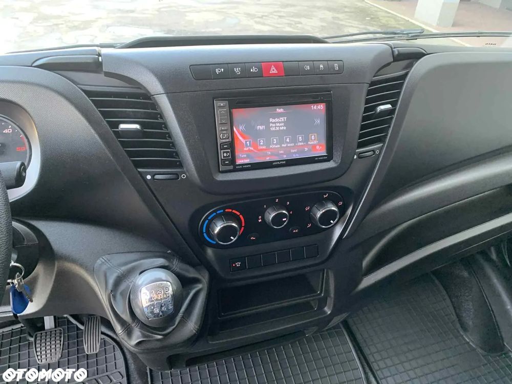 Iveco Daily 35S15 Faktura VAT 23% NAVI Radio Alpine - 33