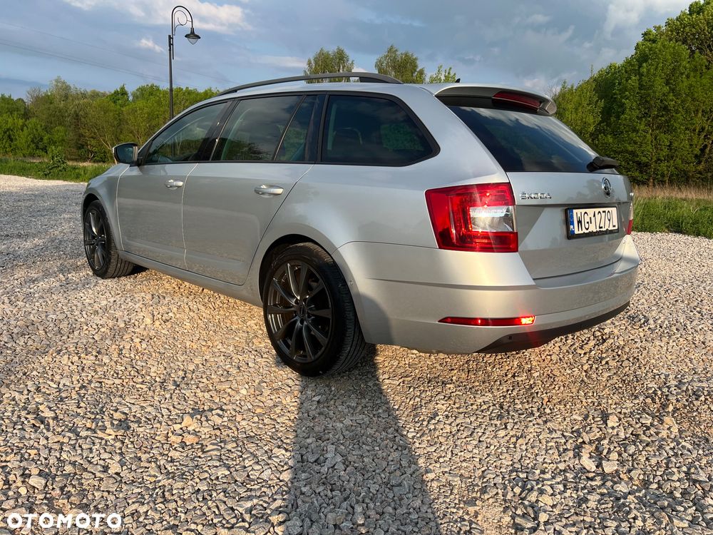 Skoda Octavia 2.0 TDI 4x4 Style DSG - 4