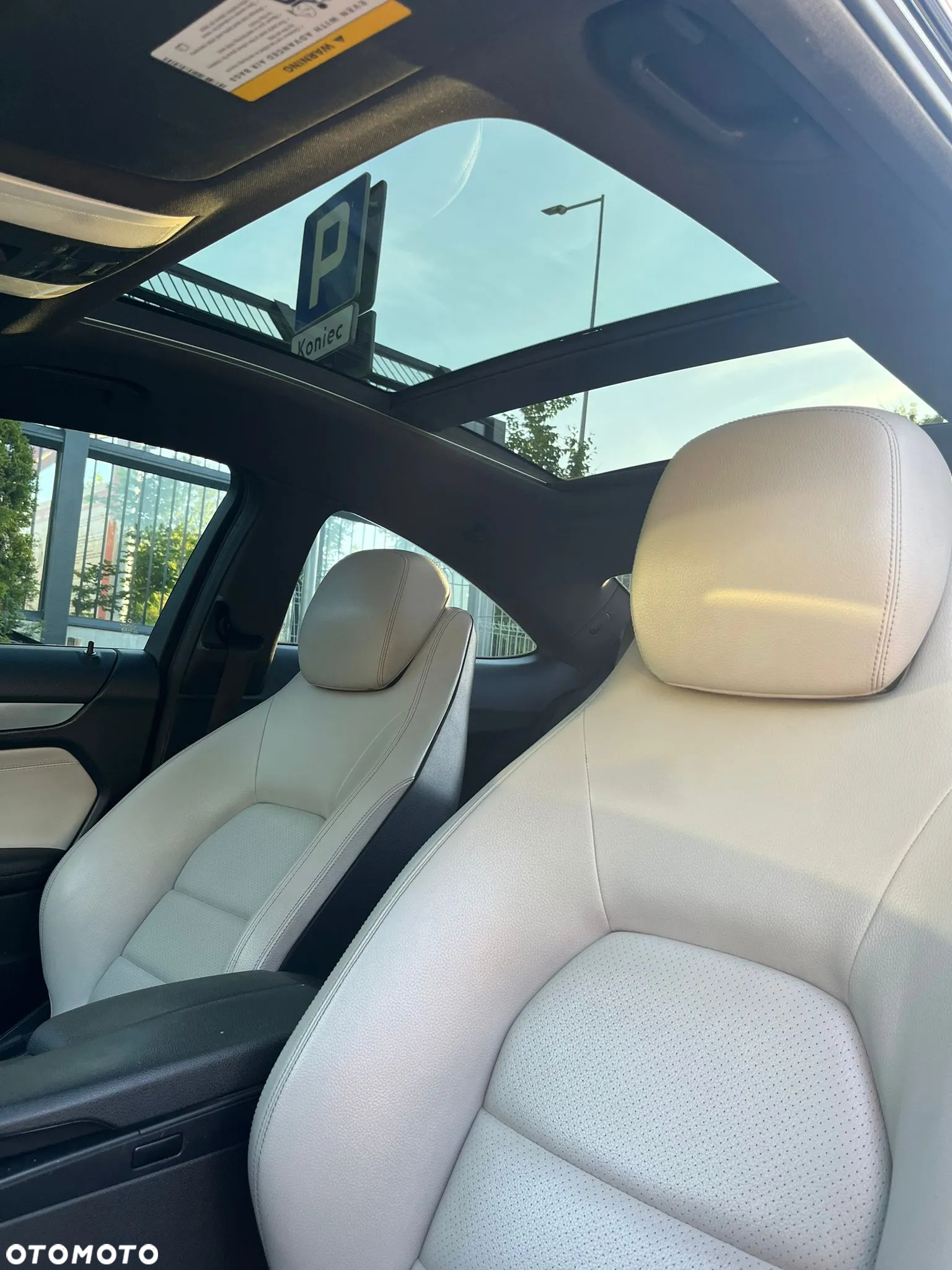 Mercedes-Benz Klasa C 250 Coupe 7G-TRONIC Edition - 12