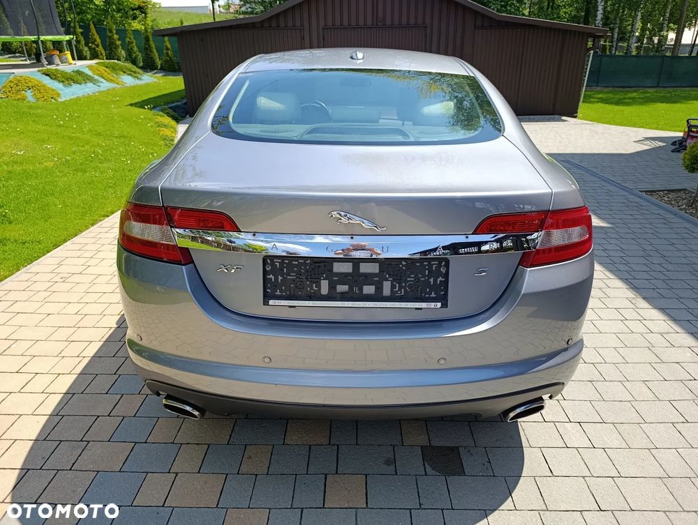 Jaguar XF 3.0 V6 D S Portfolio - 6