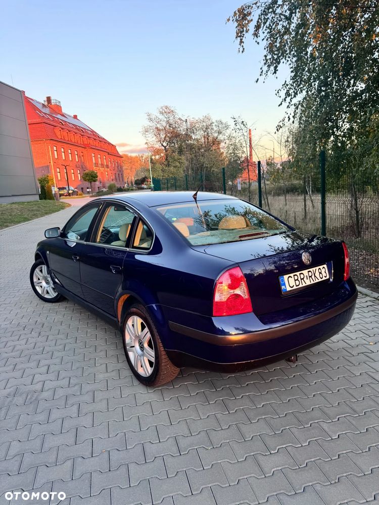 Volkswagen Passat - 7