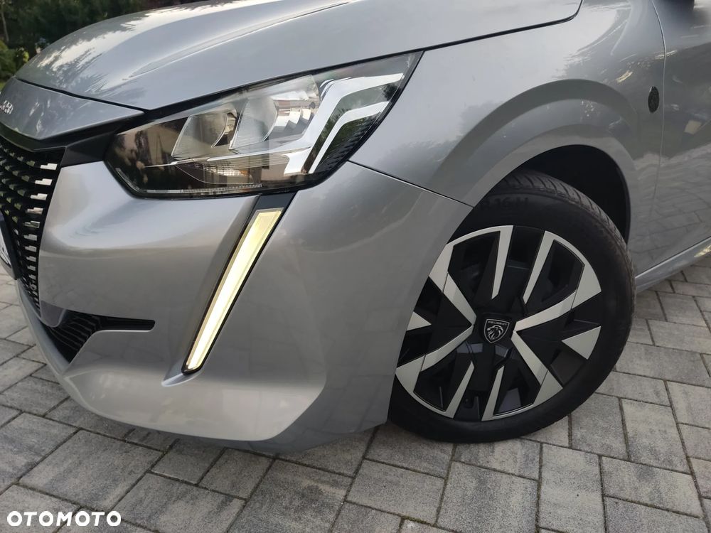 Peugeot 208 1.2 PureTech Style S&S - 10