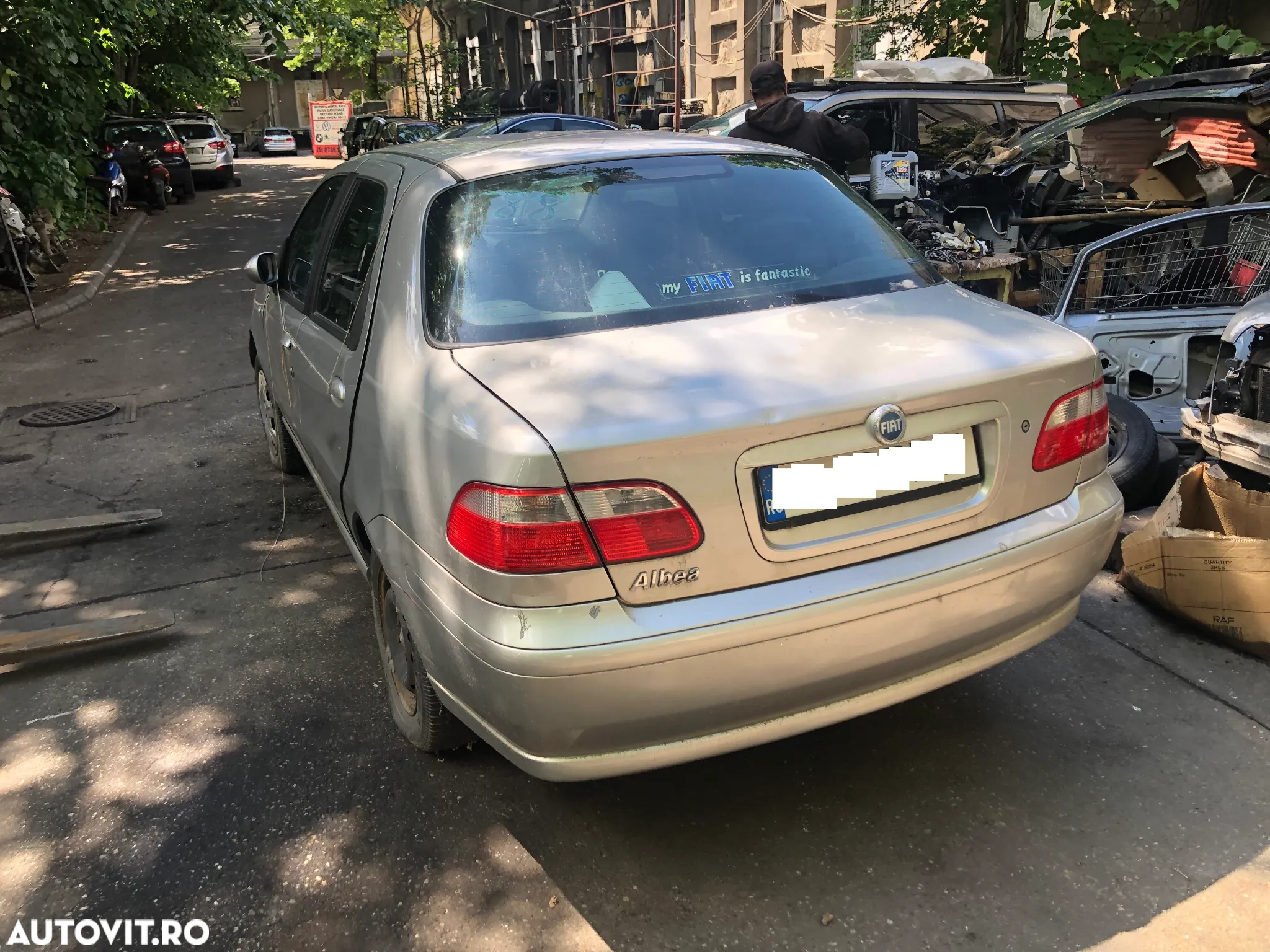 Dezmembrez Fiat Albea facelift gri argintiu benzina 2007 - 3
