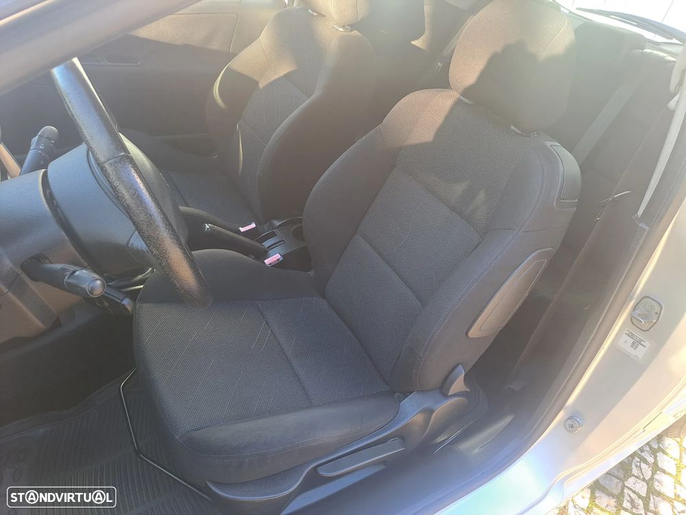 Peugeot 207 1.4 16V Sport - 6