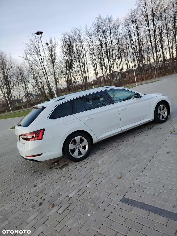 Skoda Superb 2.0 TDI Active DSG7 - 7