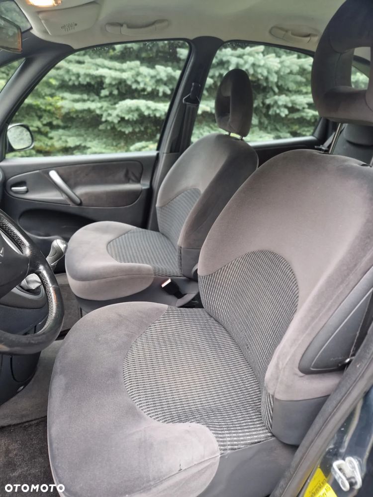 Citroën Xsara Picasso 1.6 Confort - 16