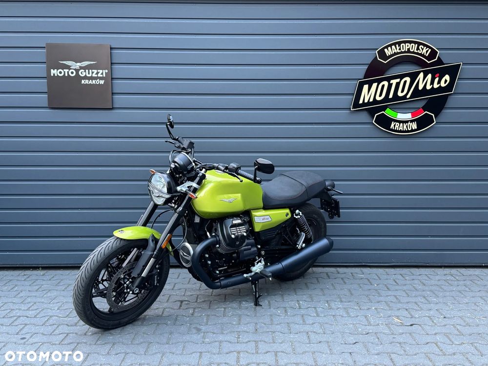 Moto Guzzi V7 - 7