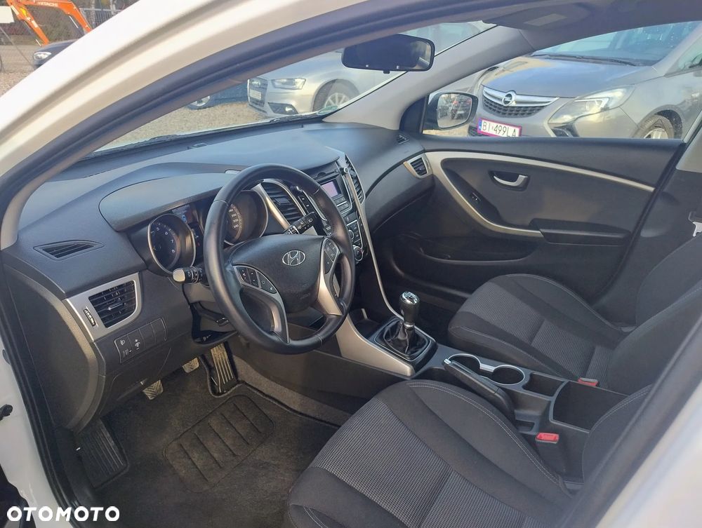 Hyundai i30 1.4 Style - 11