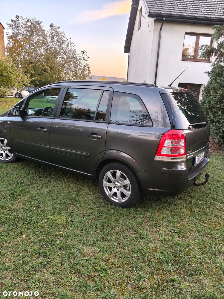 Opel Zafira - 6