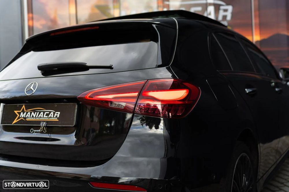 Mercedes-Benz A 250 e 8G-DCT AMG Line - 35