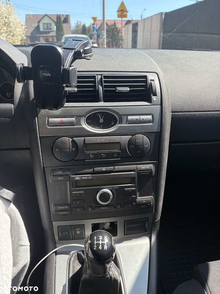 Ford Mondeo 2.0 Trend - 6