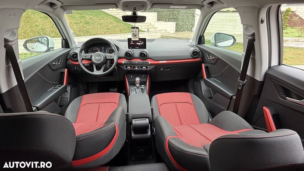 Audi Q2 1.0 TFSI ultra S tronic sport - 9