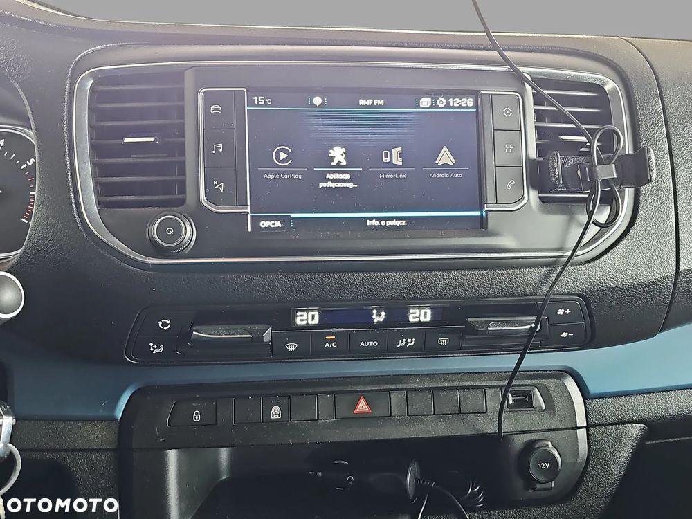 Peugeot Traveller - 16