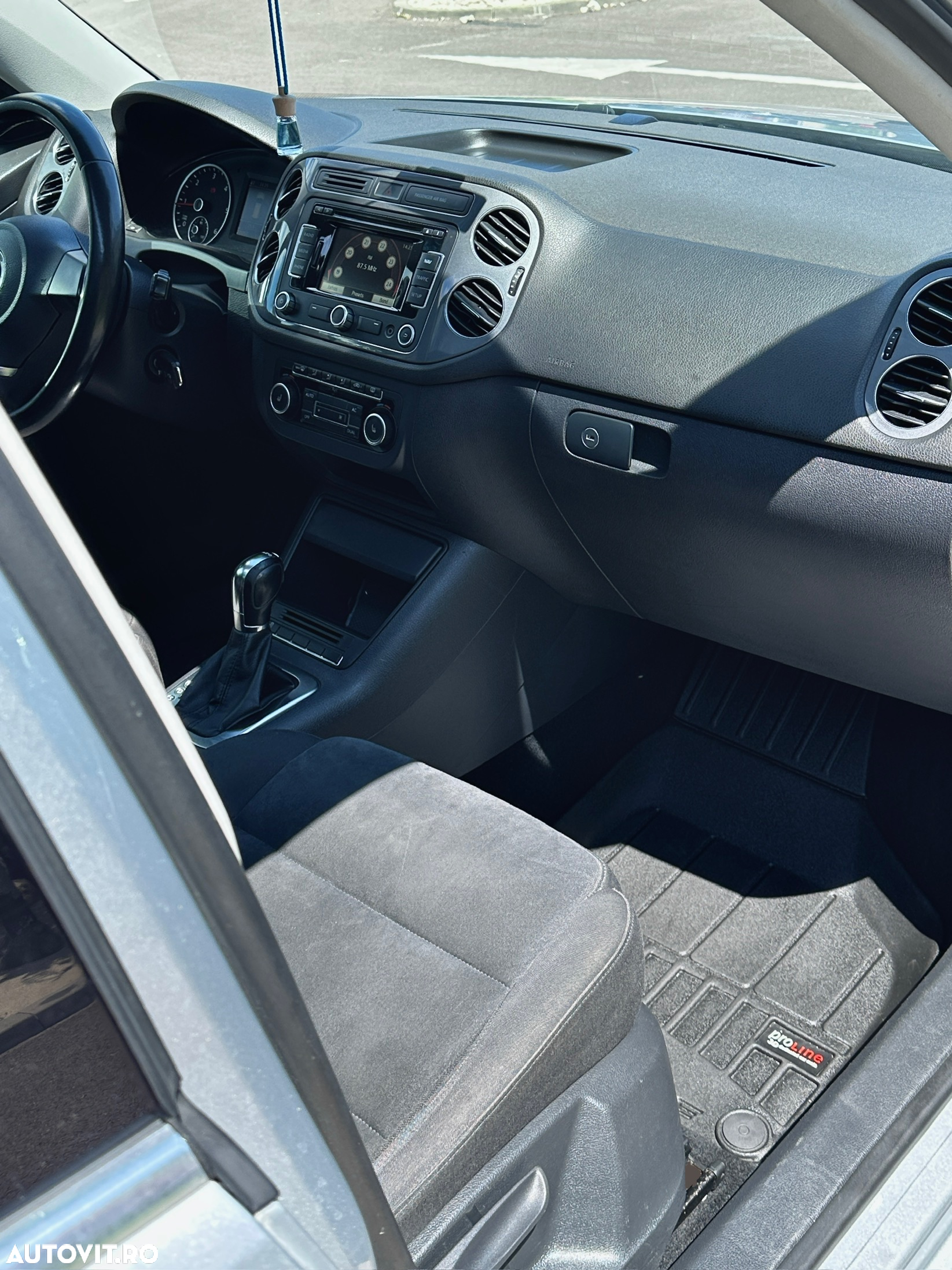 Volkswagen Tiguan 2.0 TDI 4Motion DSG Sport & Style - 17