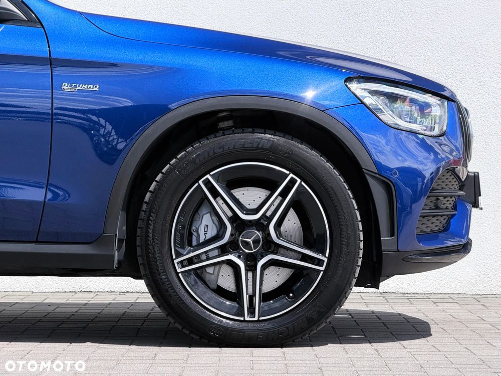 Mercedes-Benz GLC - 13