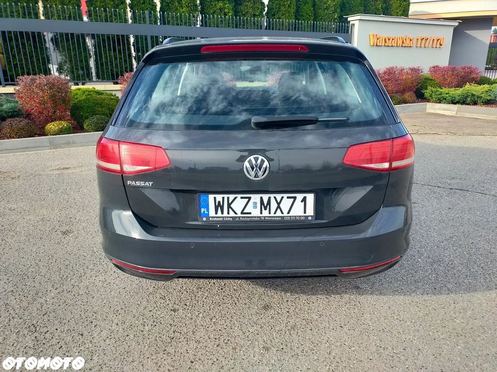 Volkswagen Passat 2.0 TDI BMT Comfortline - 10