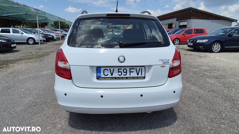 Skoda Fabia 1.2 HTP Ambition - 6